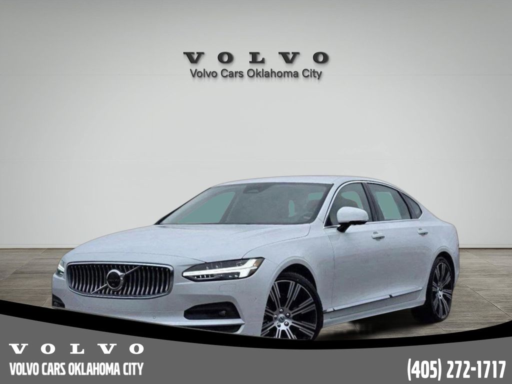 2025 Volvo S90 Plus's photo