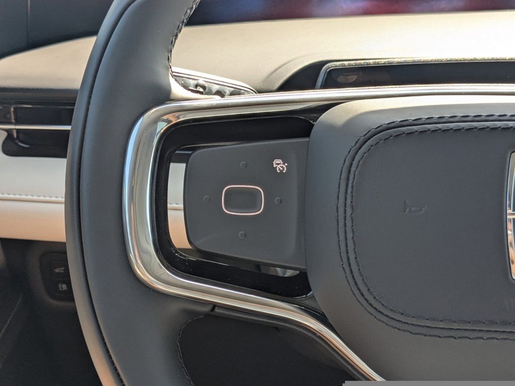 2025 Lincoln Nautilus Hybrid Reserve