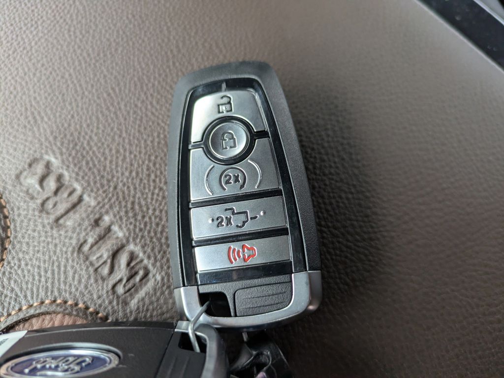 2026 Ford F-350 Super Duty King Ranch