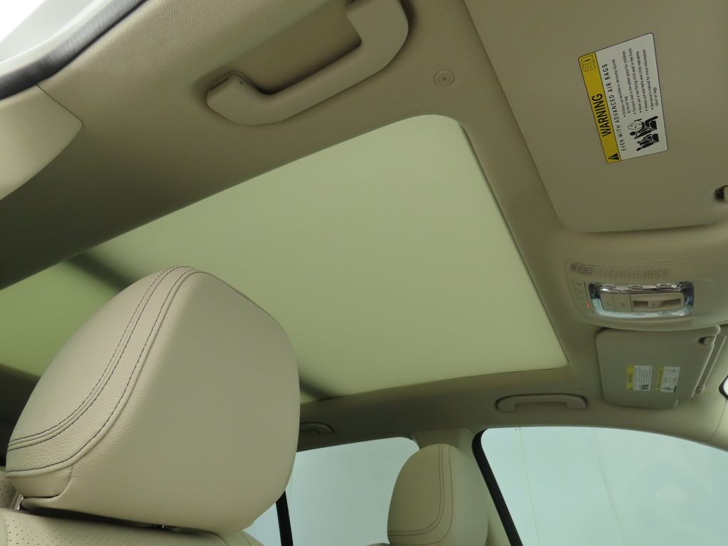 Thumbnail: 2026 Mercedes-Benz GLE - 17