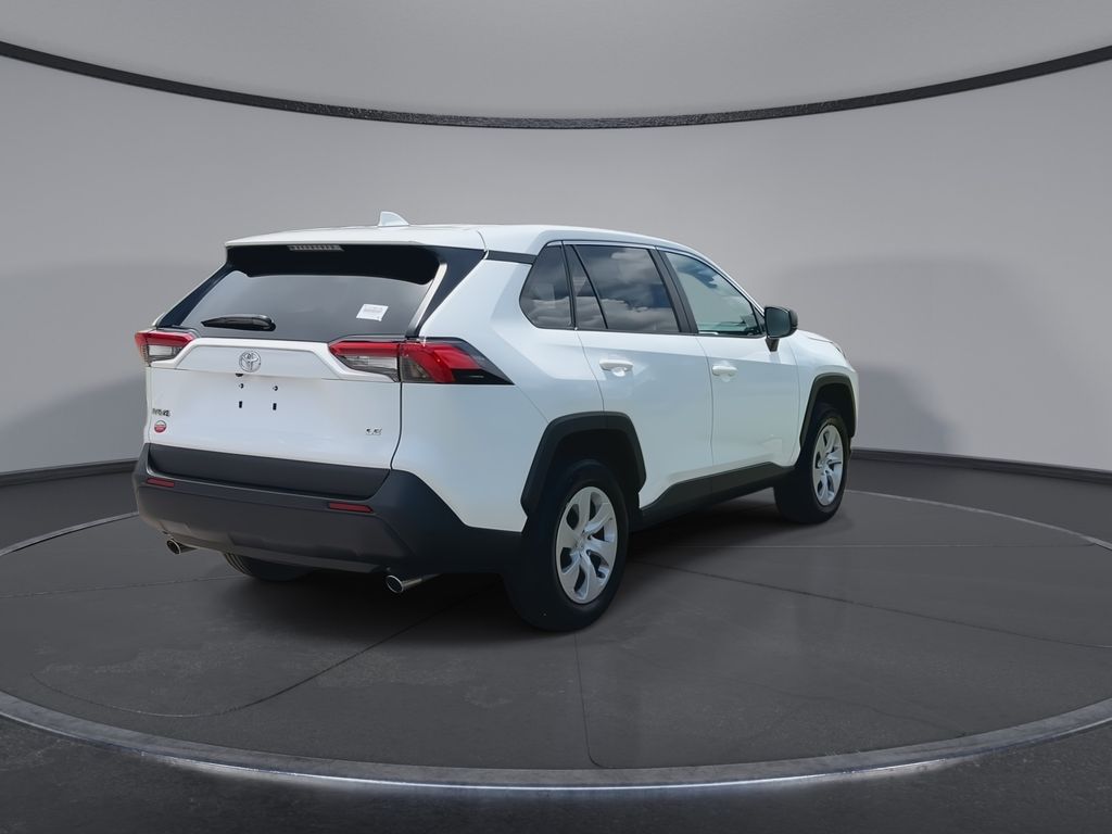 Thumbnail: 2024 Toyota RAV4 - 8