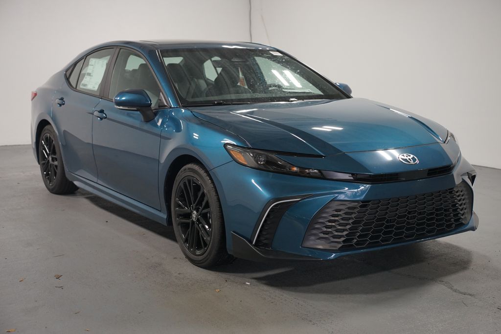 Thumbnail: 2026 Toyota Camry - 3