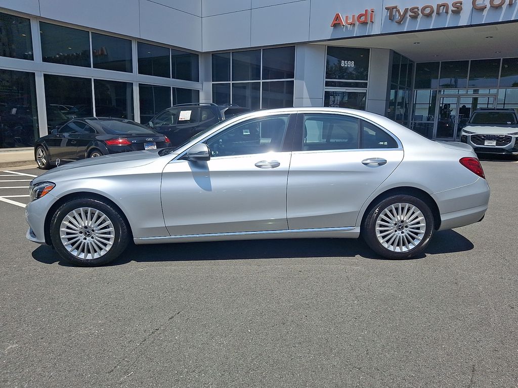 Thumbnail: 2017 Mercedes-Benz C-Class - 7