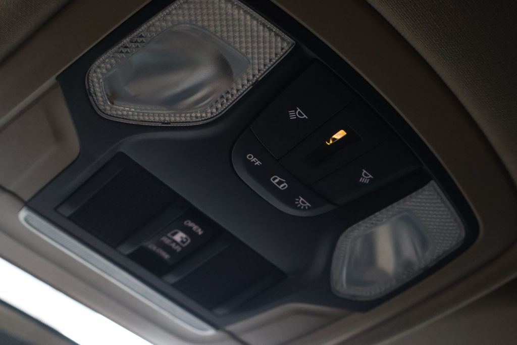 Thumbnail: 2021 RAM 1500 - 29