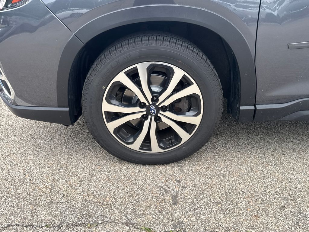 2021 Subaru Forester Limited Gray at Honda North