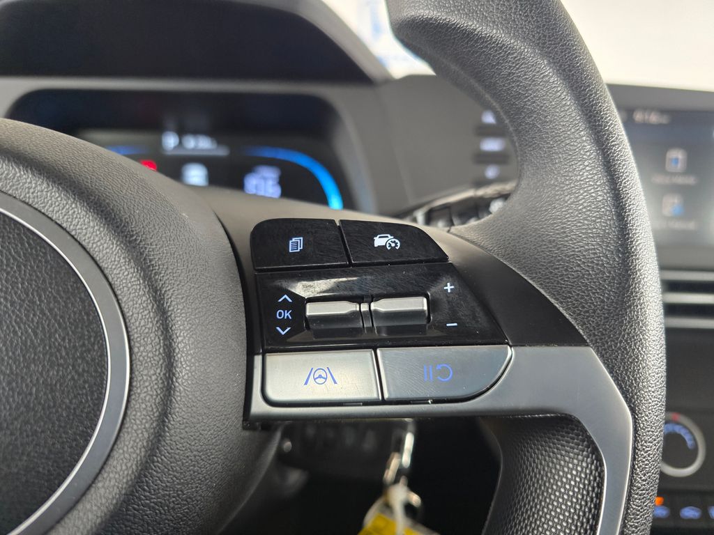 Thumbnail: 2025 Hyundai Elantra - 26