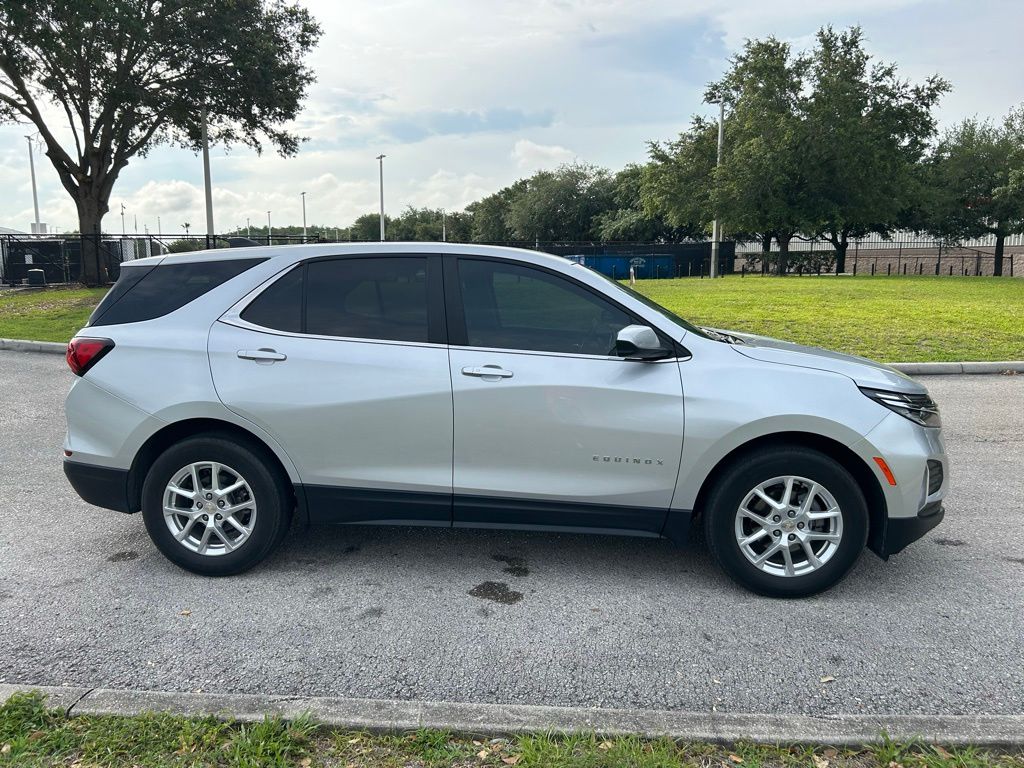Thumbnail: 2022 Chevrolet Equinox - 7