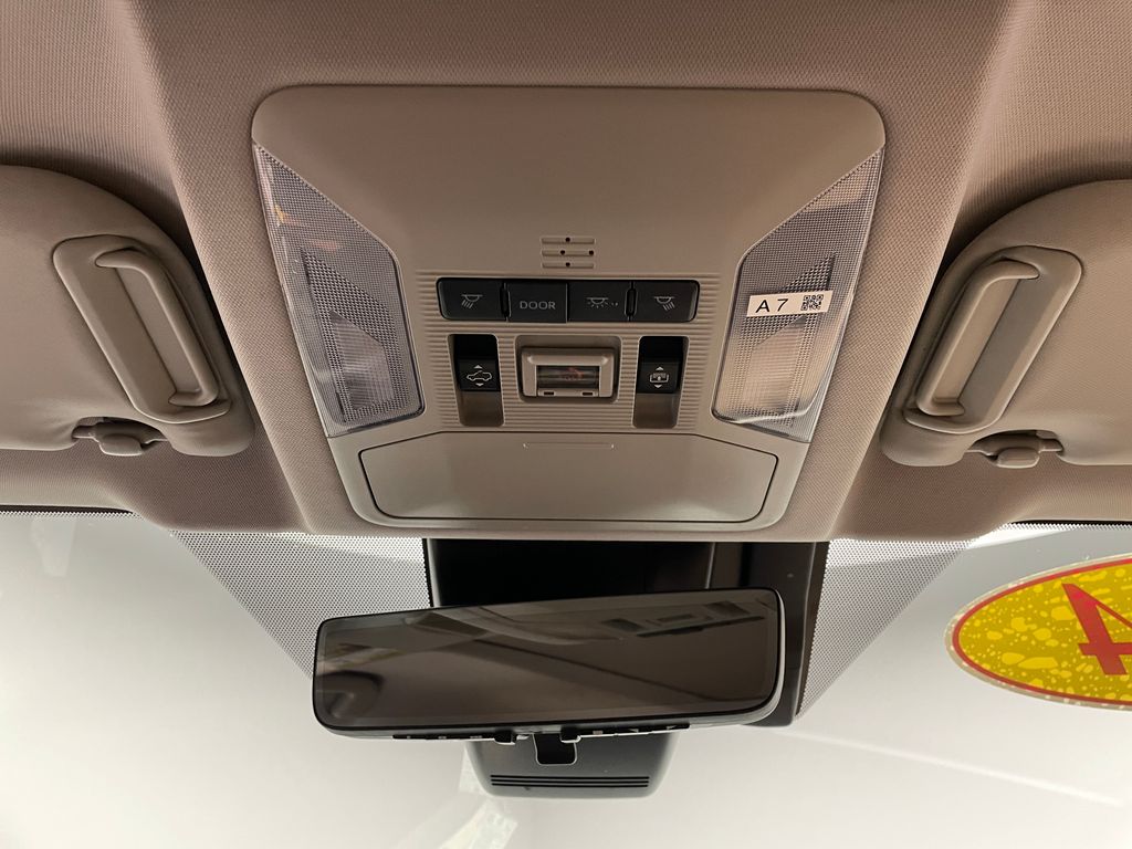 2024 Toyota RAV4 Limited 32