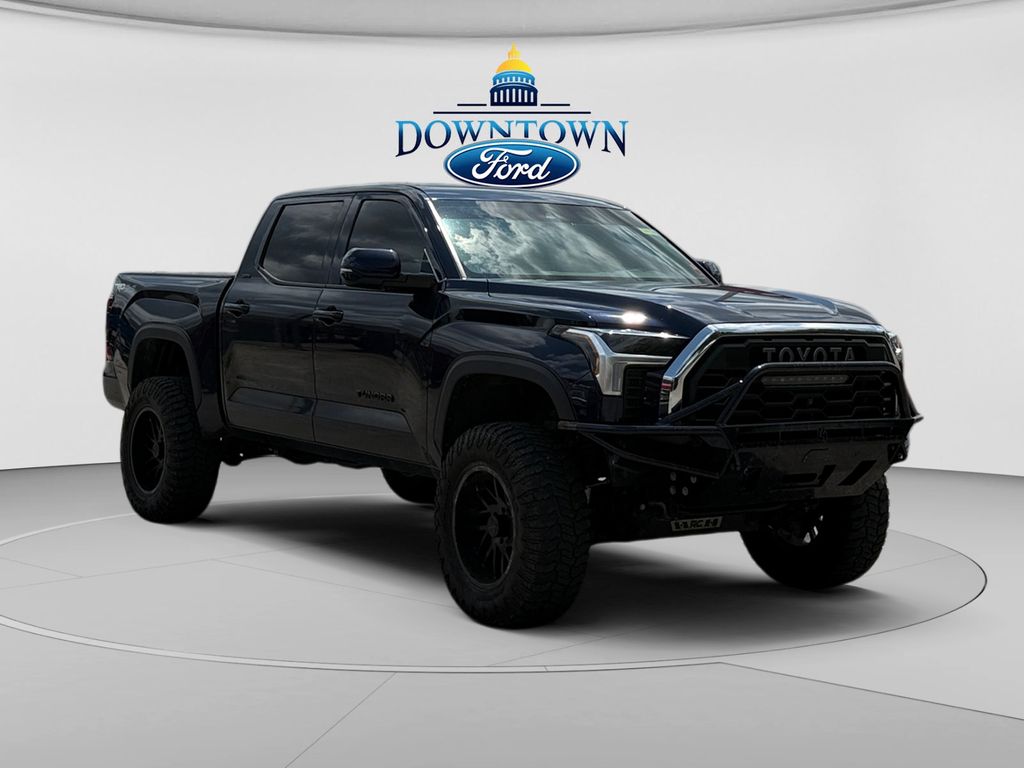 2024 Toyota Tundra SR5 CrewMax Cab 4WD