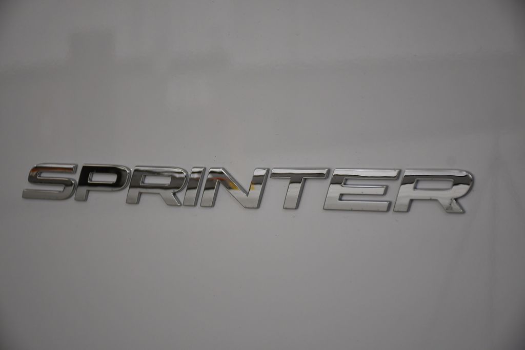 Thumbnail: 2026 Mercedes-Benz Sprinter - 9