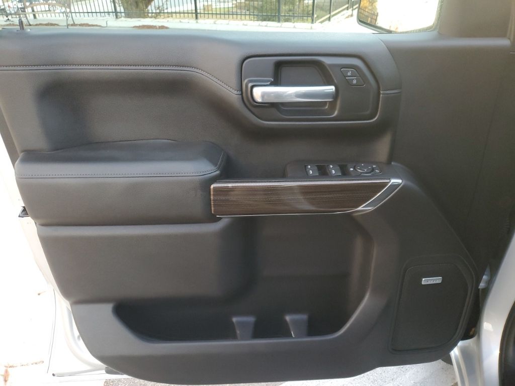 Used Car 2021 Chevrolet Silverado 1500  Lt Trail Boss For Sale Under $40,000 In Austin, Texas