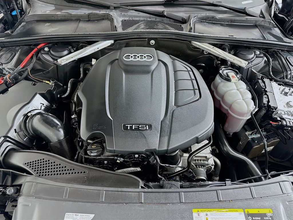 Thumbnail: 2019 Audi A4 - 31