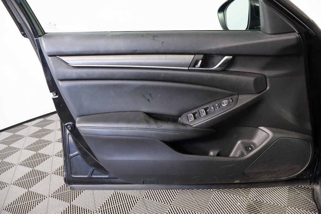 Thumbnail: 2020 Honda Accord - 12