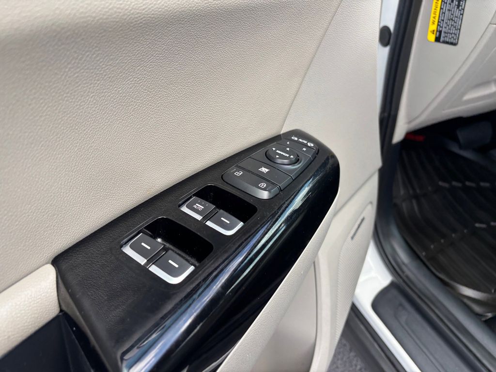 Used Car 2020 Kia Sportage  Ex For Sale Under $20,000 In Austin, Texas