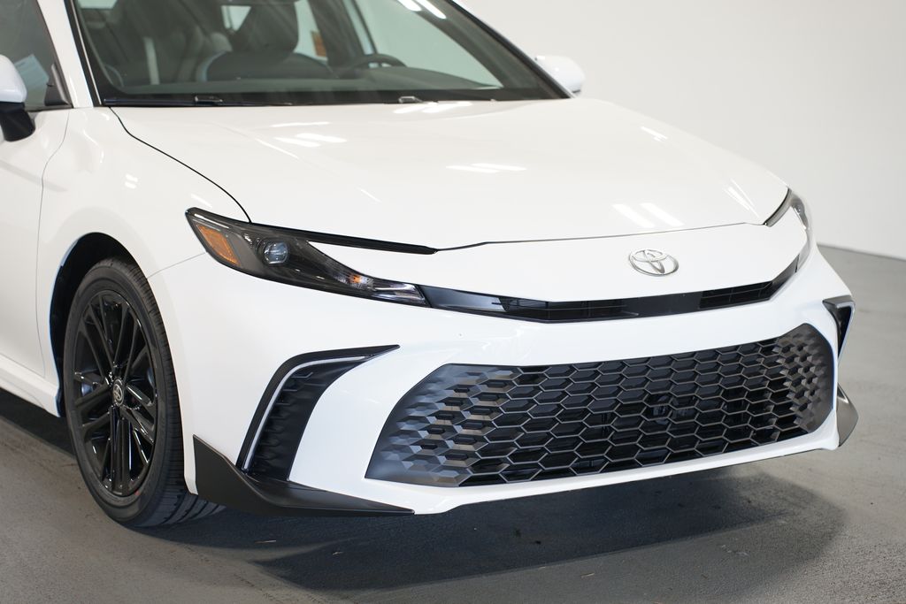 Thumbnail: 2026 Toyota Camry - 4