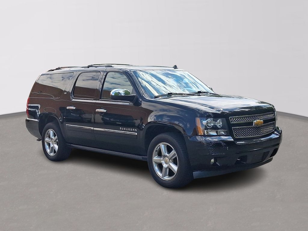 Thumbnail: 2012 Chevrolet Suburban - 3