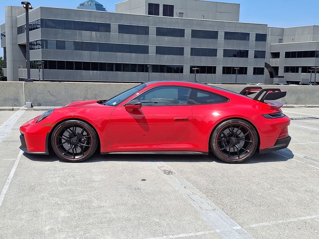 Thumbnail: 2024 Porsche 911 - 2