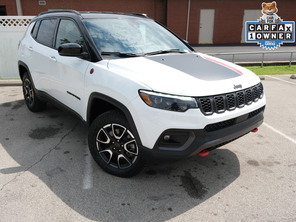  2025 Jeep Compass Trailhawk 4WD   