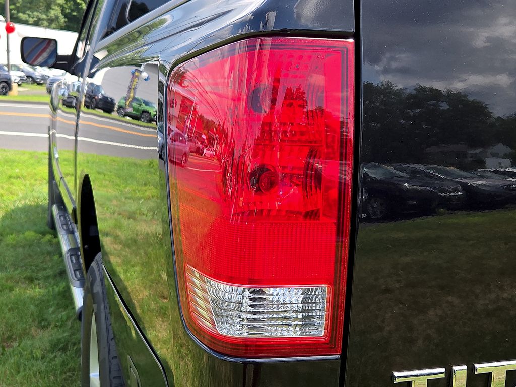 2005 Nissan Titan