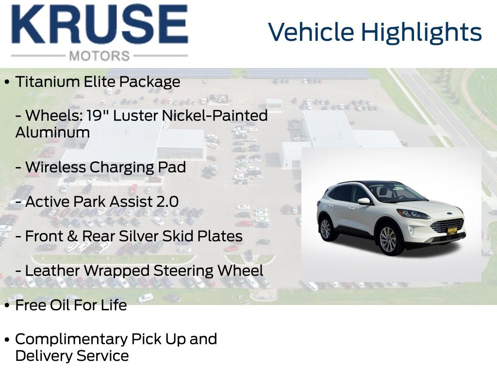2022 Ford Escape Titanium