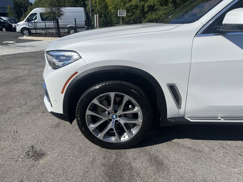 2019 BMW X5 xDrive40i 12