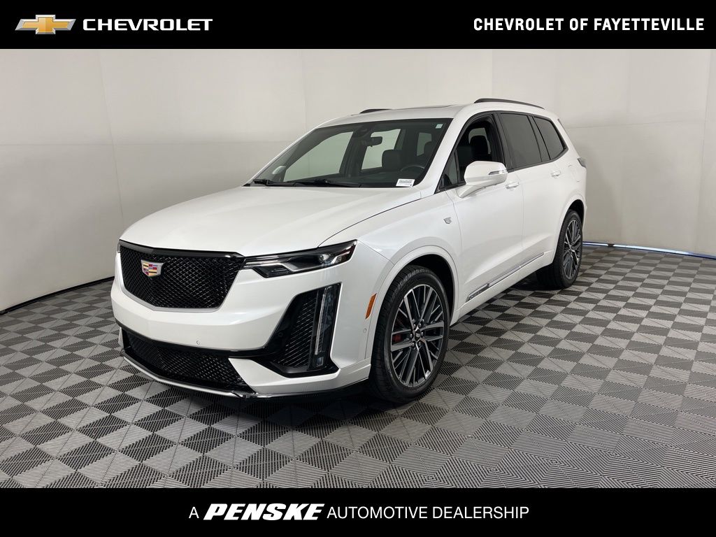 Thumbnail: 2025 Cadillac XT6 - 1