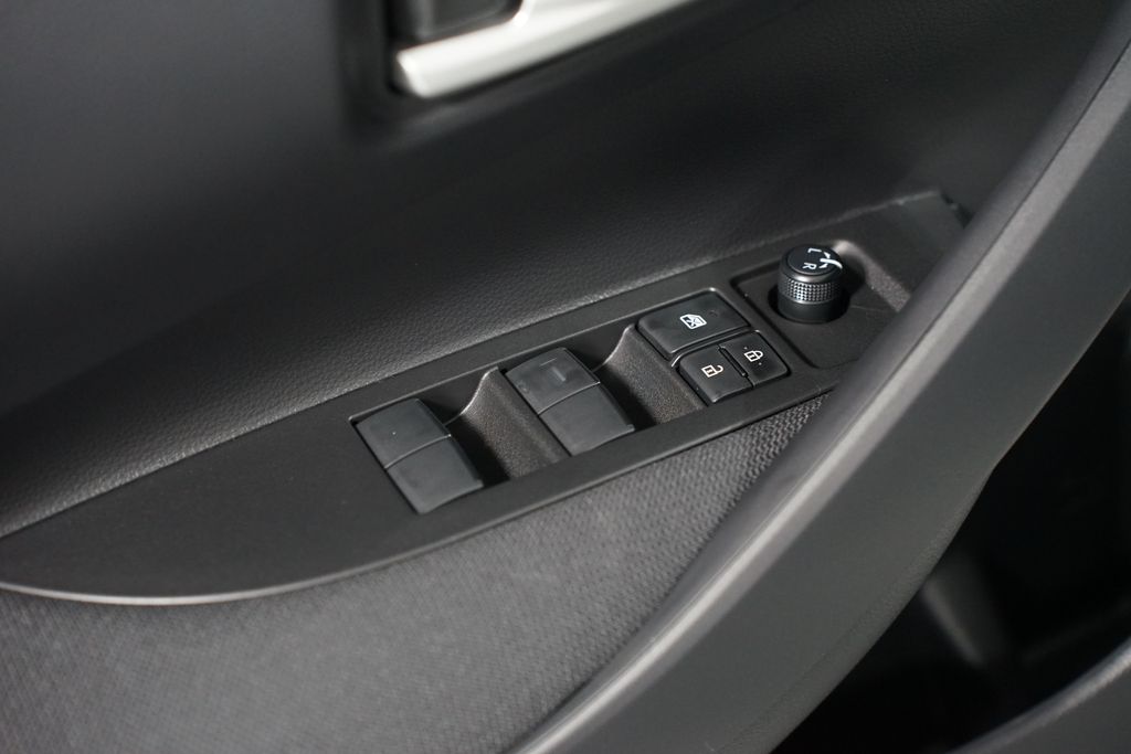 Thumbnail: 2026 Toyota Corolla - 31