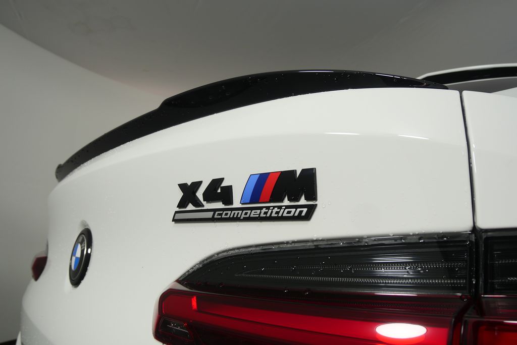 Thumbnail: 2025 BMW X4 - 5
