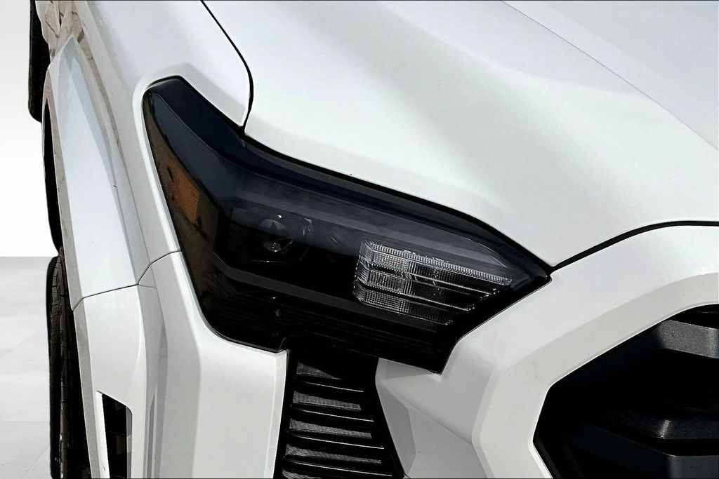 Used 2025 Toyota Tacoma Truck