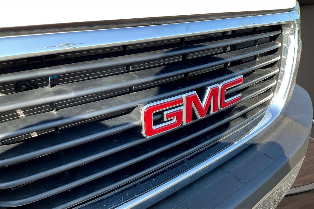 Used 2025 GMC Savana 2500 Van
