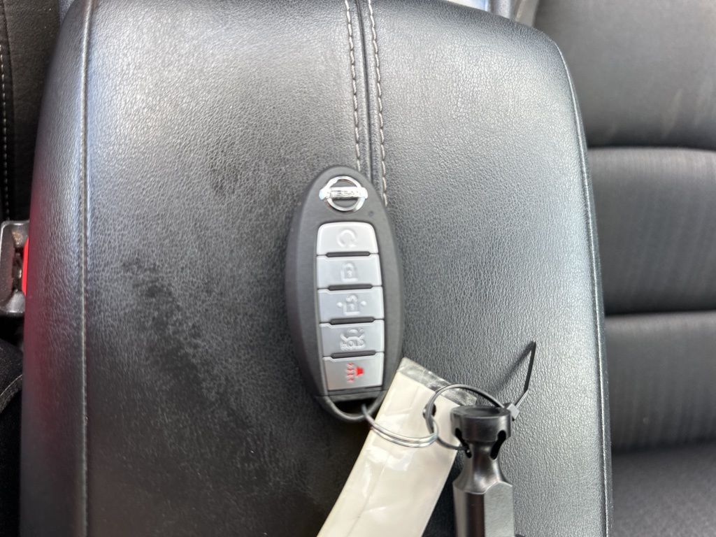 2021 Gun Metallic Nissan Altima 2.5 SV FWD Sedan