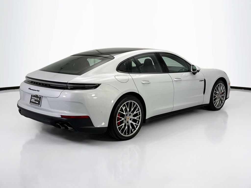 Thumbnail: 2026 Porsche Panamera - 7