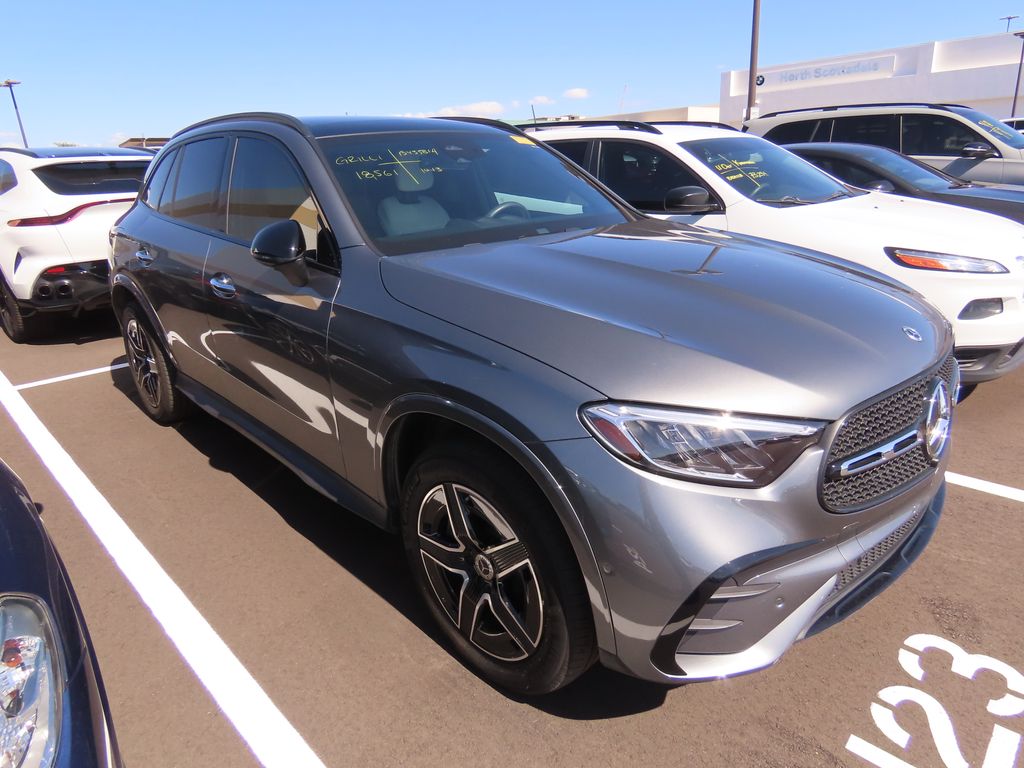 Thumbnail: 2023 Mercedes-Benz GLC - 2