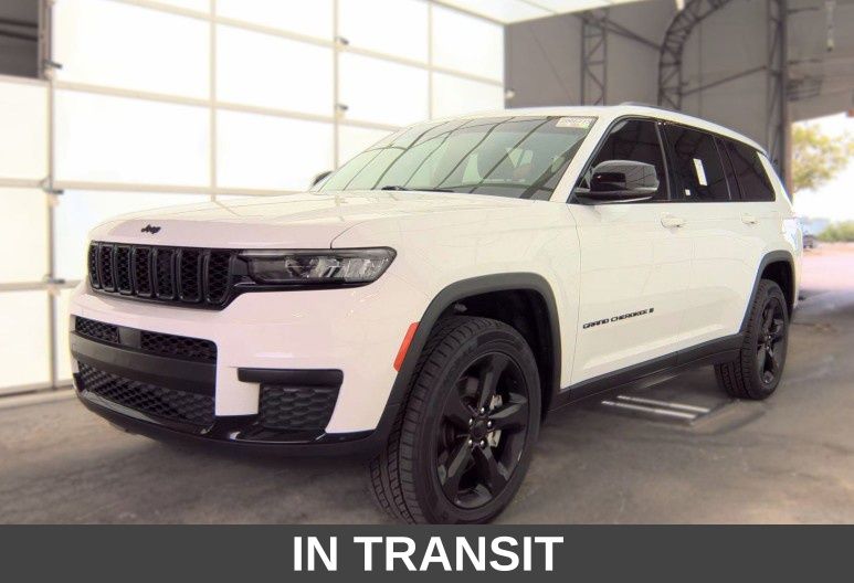  2023 Jeep Grand Cherokee L Altitude 4WD   