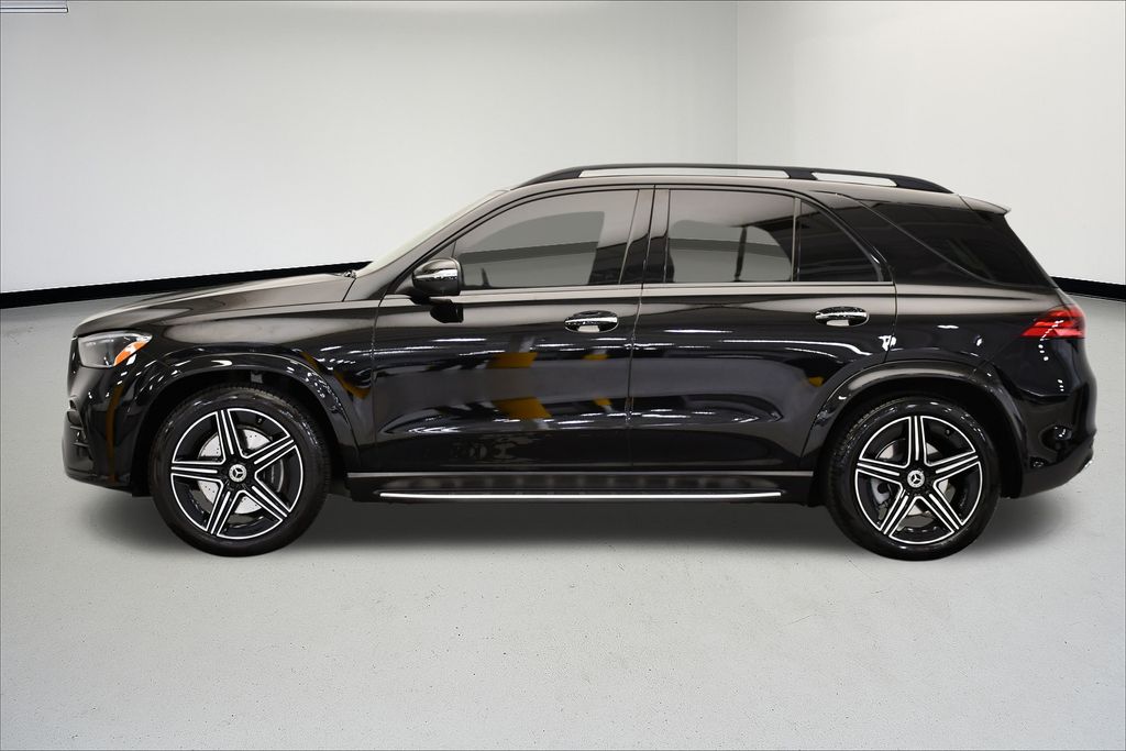 Thumbnail: 2025 Mercedes-Benz GLE - 2