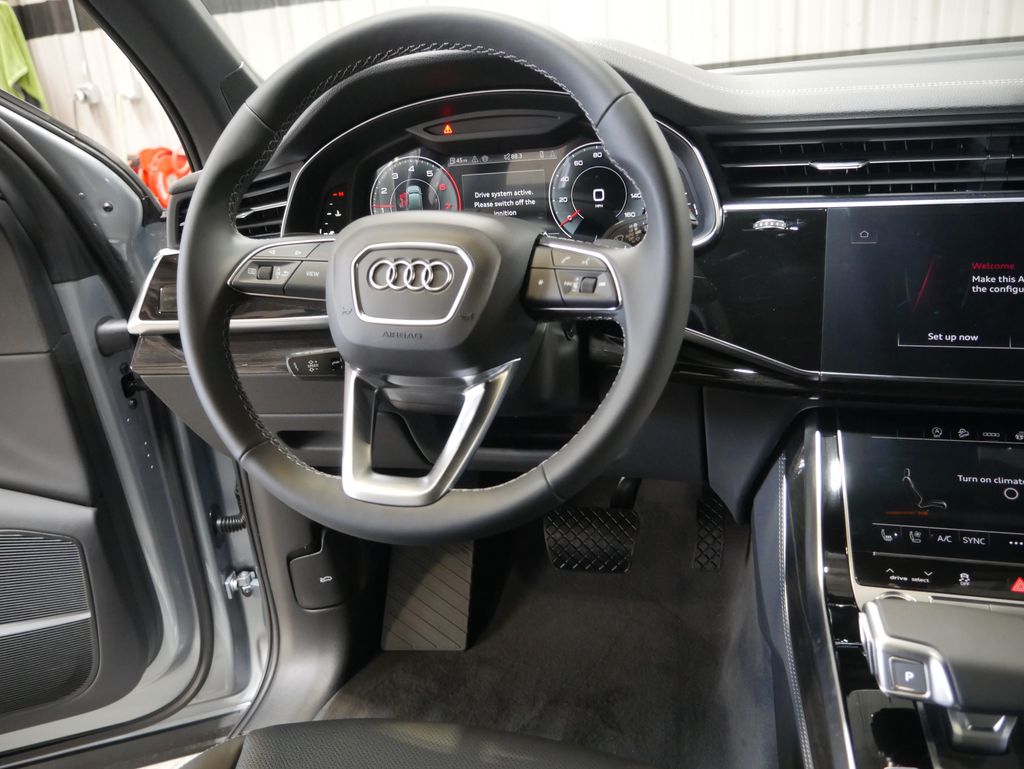 Thumbnail: 2026 Audi Q7 - 23
