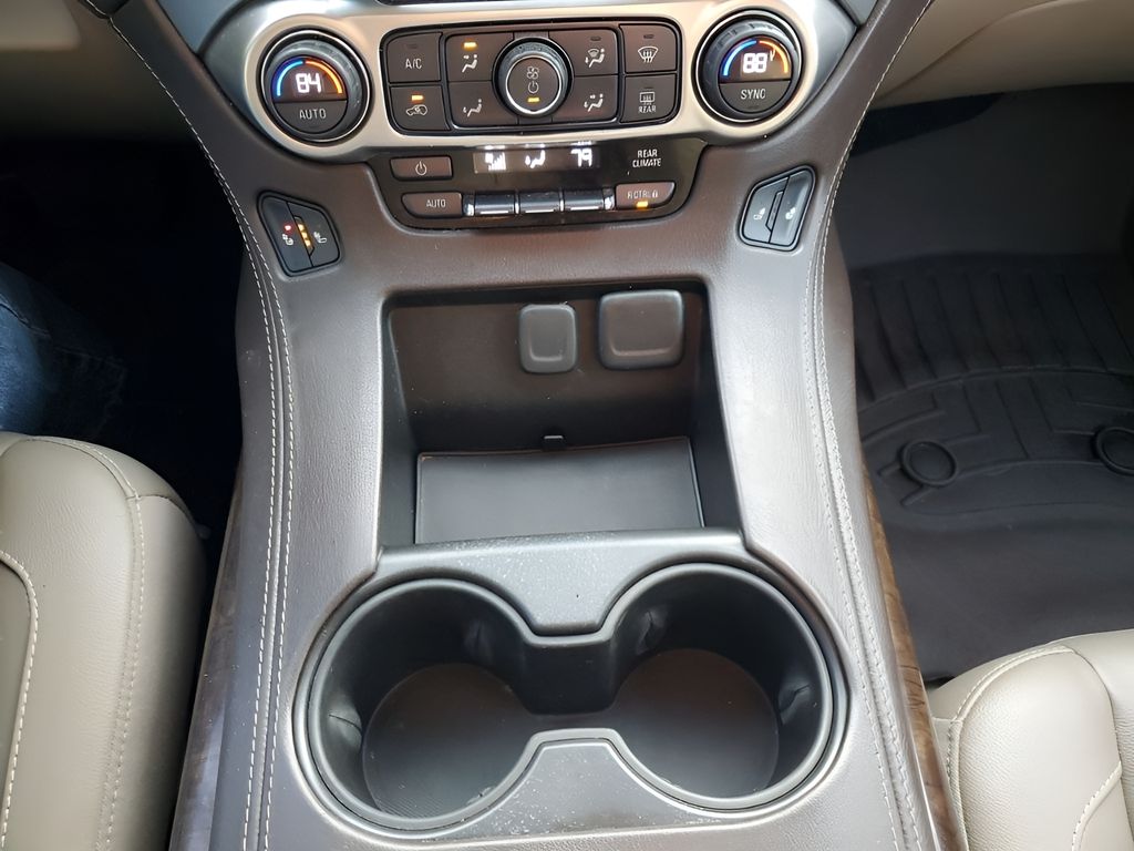 Used Car 2020 Chevrolet Suburban  Lt For Sale Under $20,000 In Austin, Texas