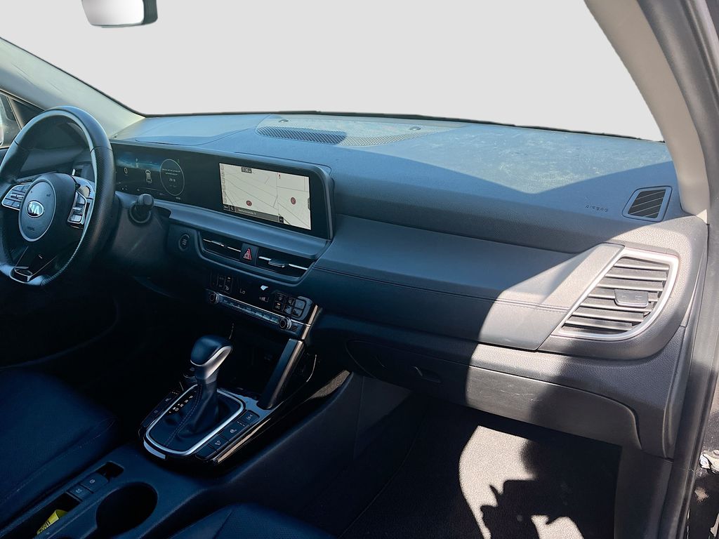 Used 2024 Black Kia SX image 29