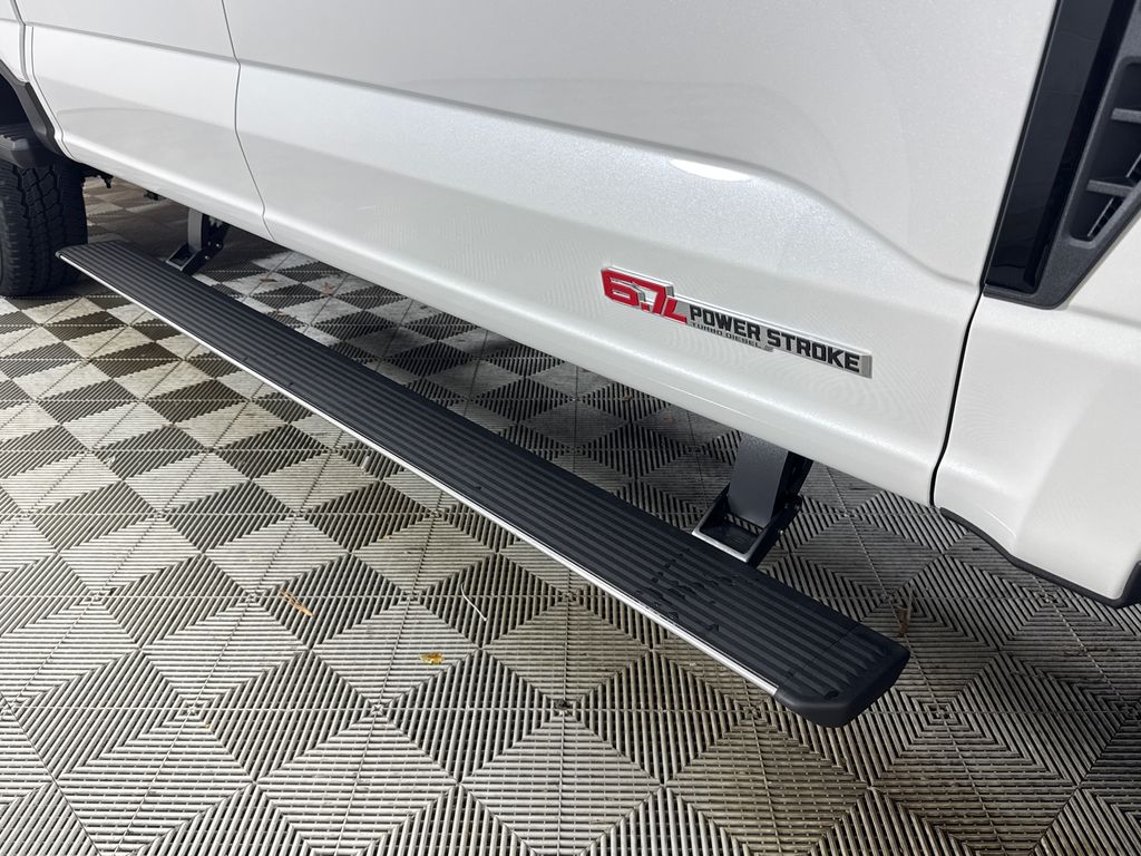 New 2026 White Ford Platinum image 21