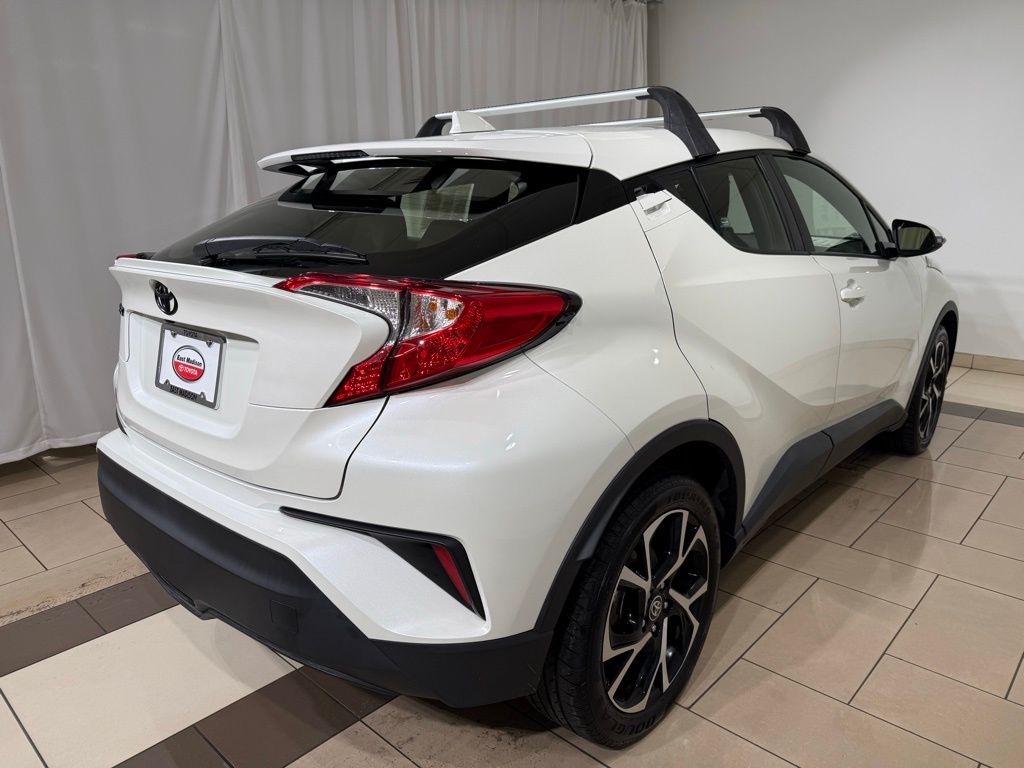 Thumbnail: 2021 Toyota C-HR - 5