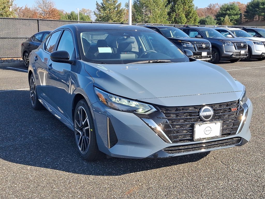 2025 Nissan Sentra SR 2