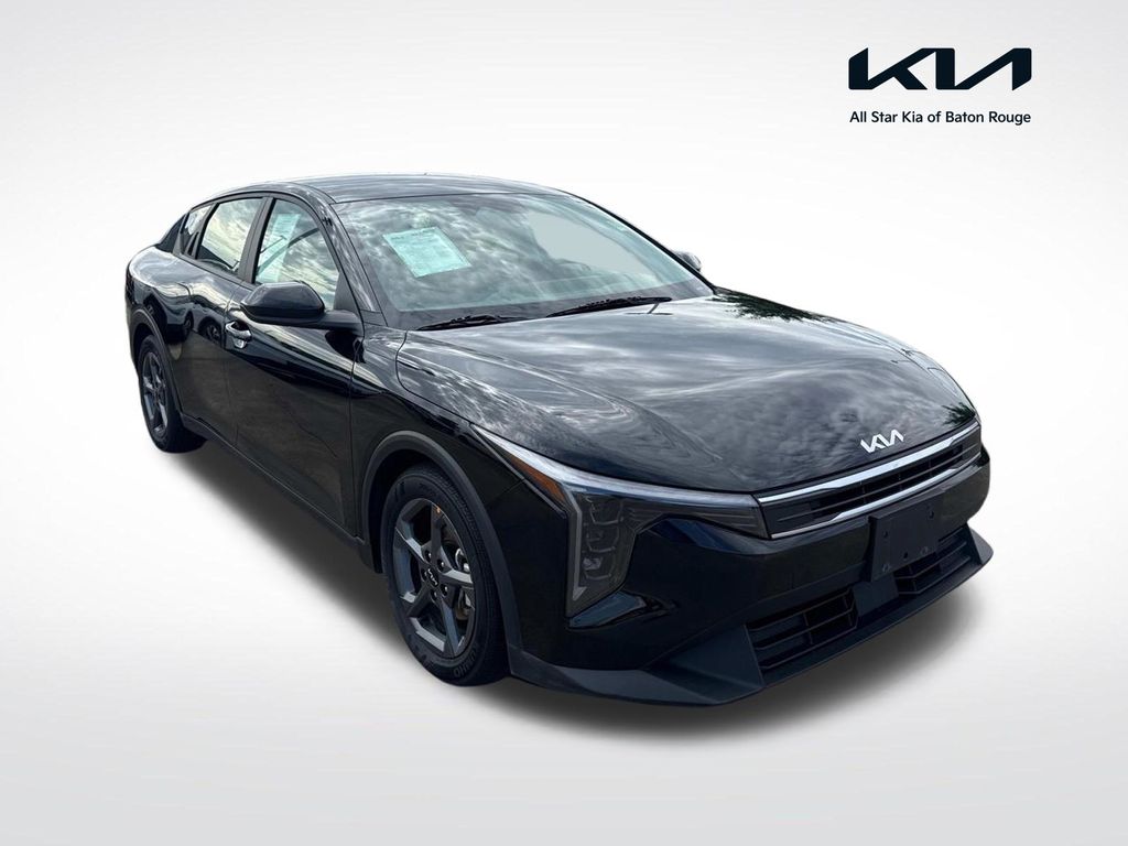 Aurora Black Pearl 2025 Kia K4 Sedan Front-Wheel Drive Continuously Variable Transmission