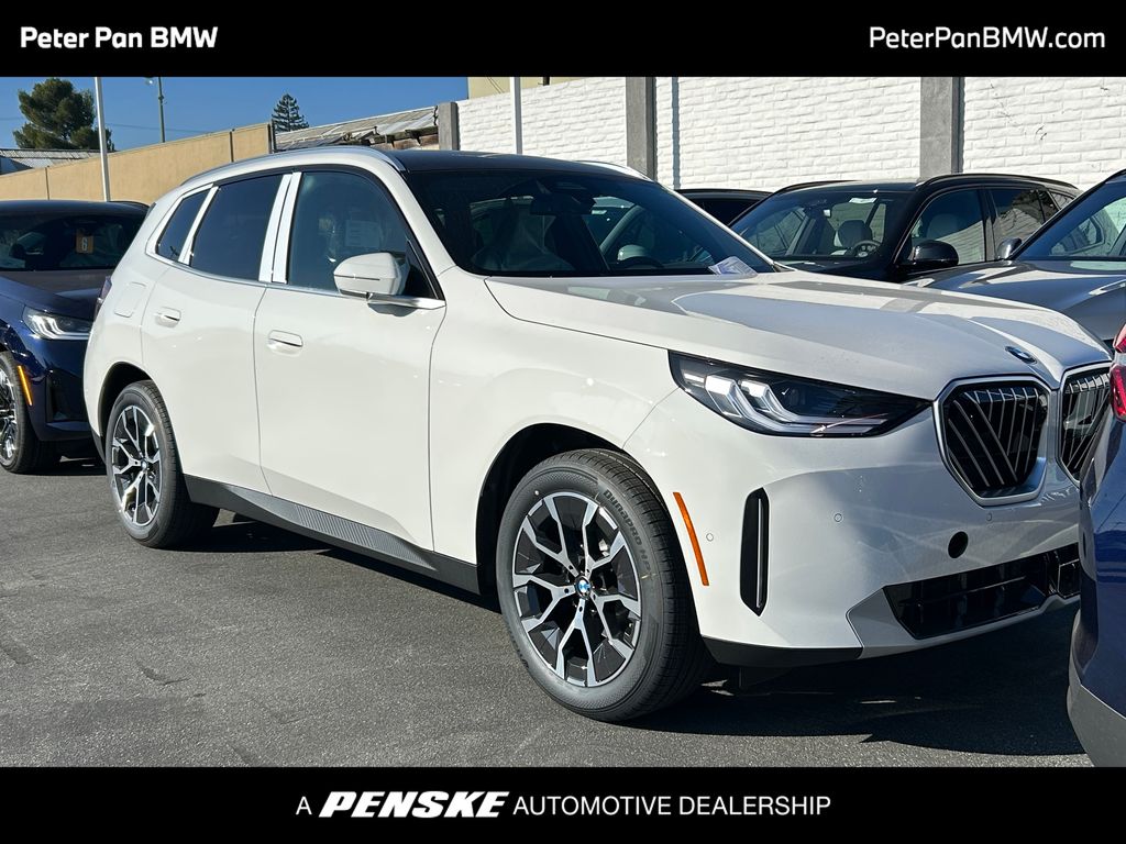 Thumbnail: 2026 BMW X3 - 1