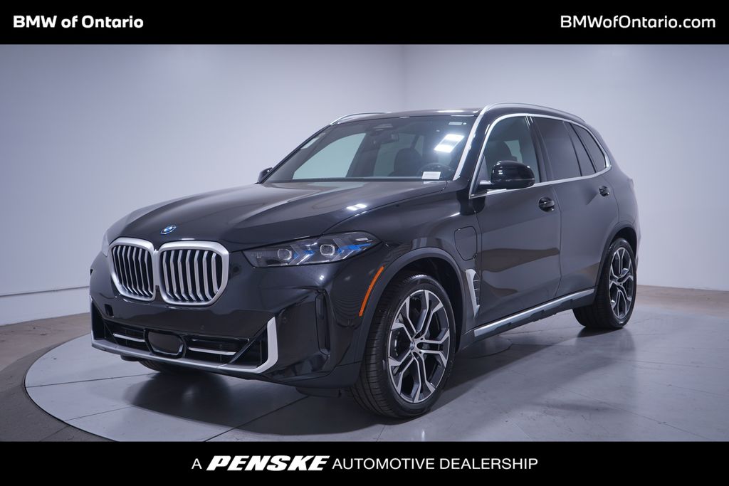 Thumbnail: 2026 BMW X5 - 1