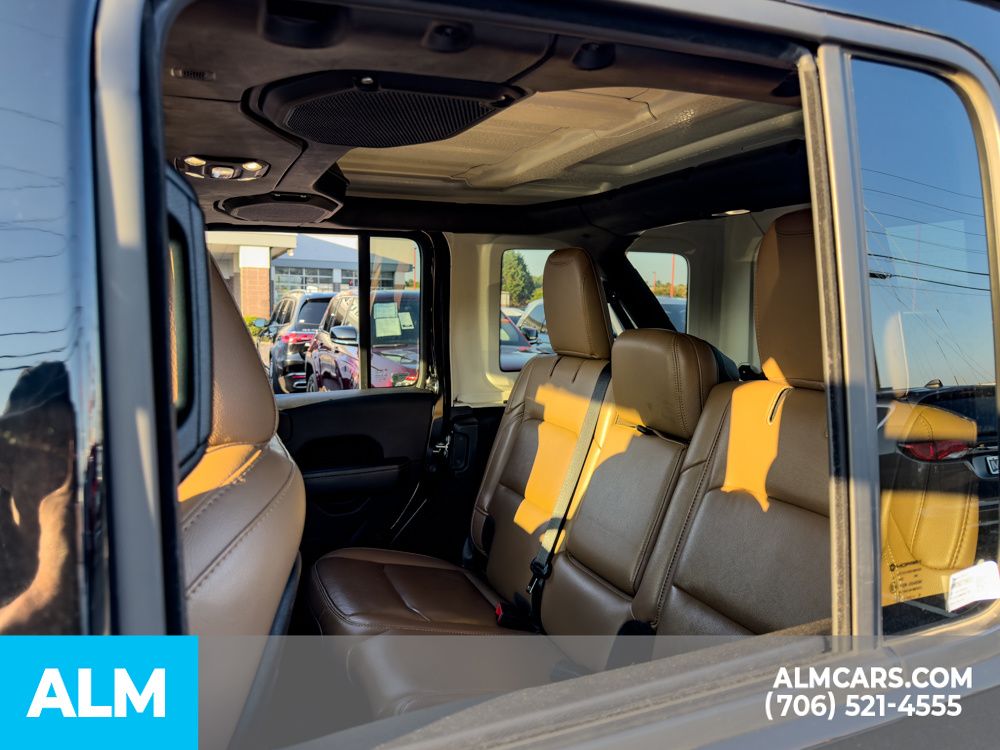 Used 2021 Black Jeep Unlimited Rubicon image 12
