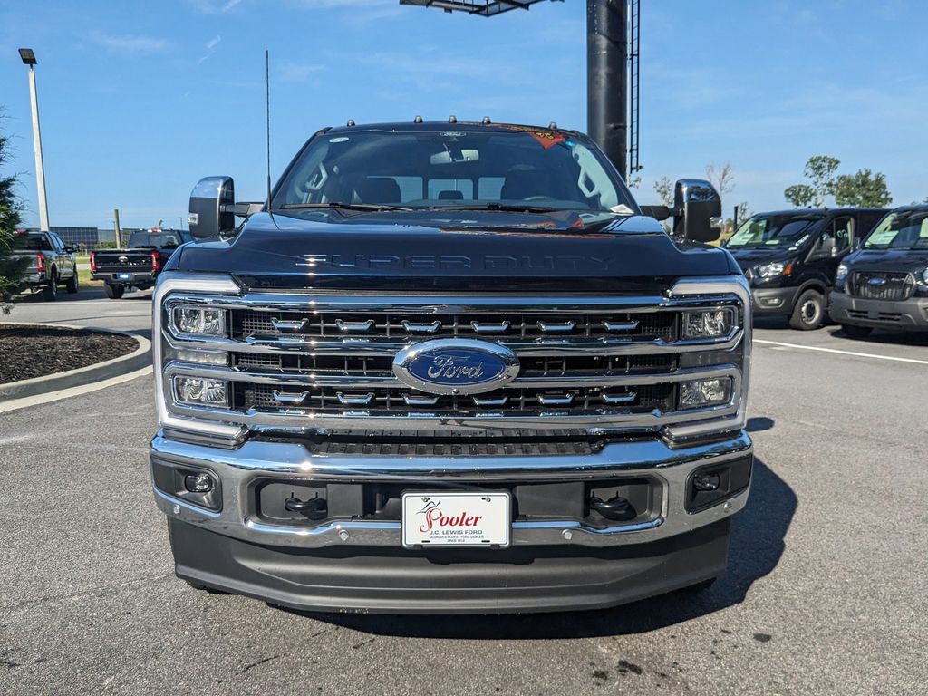 2025 Ford F-250 Super Duty Lariat