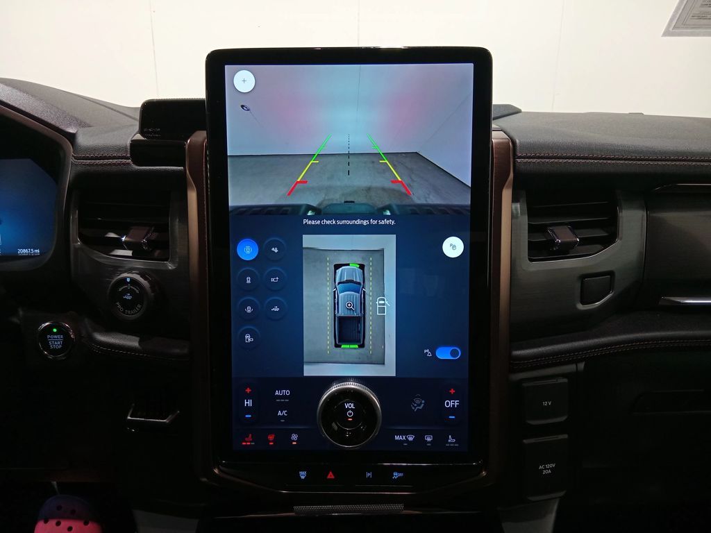 2024 Ford F-150 Lightning LARIAT