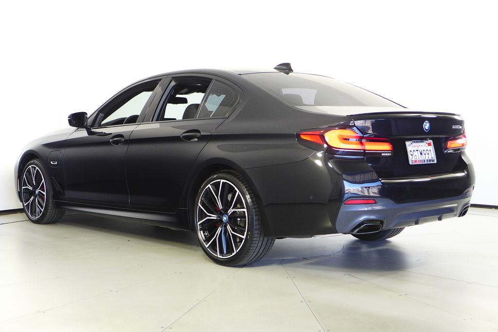 Thumbnail: 2023 BMW 5 Series - 9