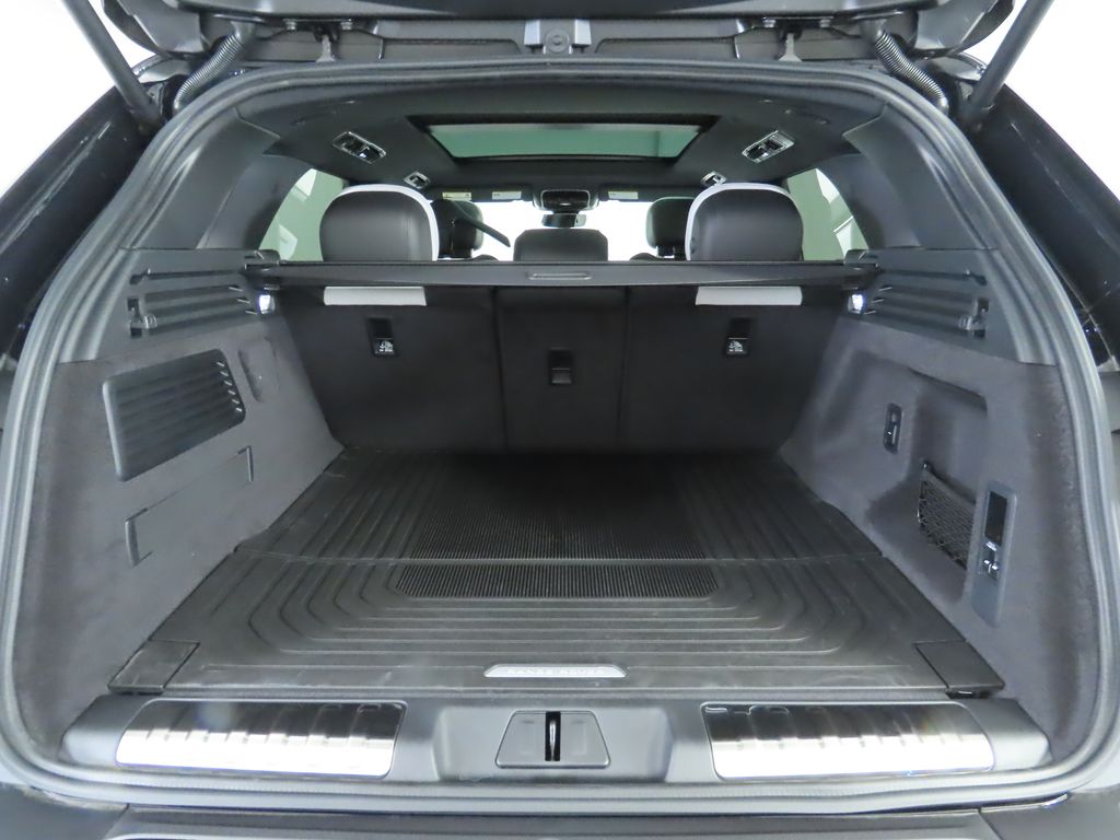 Thumbnail: 2025 Land Rover Range Rover Sport - 29