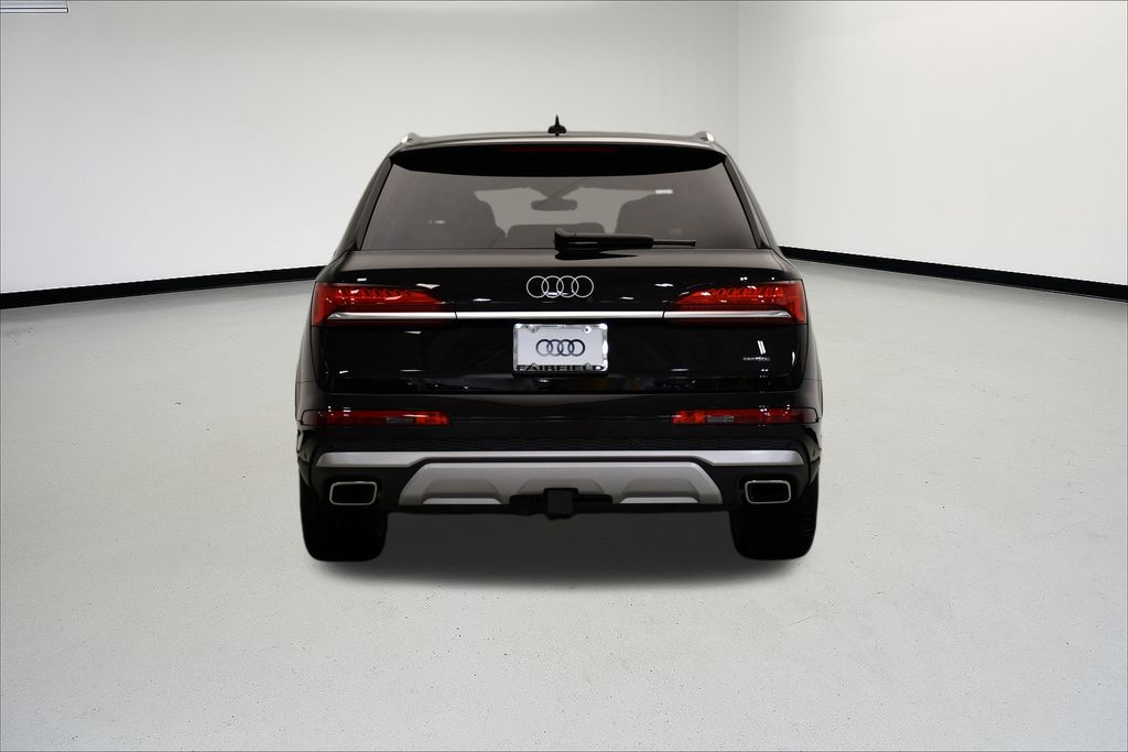 Thumbnail: 2025 Audi Q7 - 4